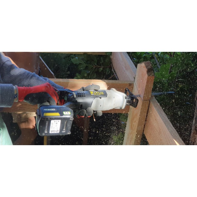 Scie sabre sans fil - 18V - 90 mm - XF-SAW2 - Bricozor 2.jpeg FARTOOLS