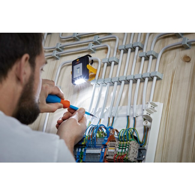 lampe_torche_led_smd_brennenstuhl_698398_bricozor_1.jpeg BRENNENSTUHL