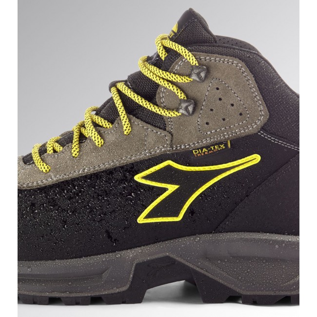 701.181120_C2815_70_HR.jpg Diadora Utility