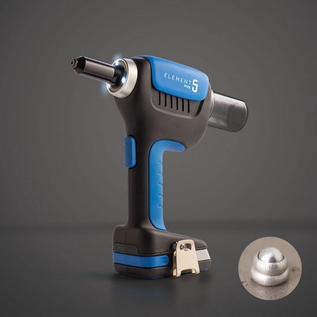 -riveteuse-sur-batterie-element-pour-rivets-aveugles-25-a-50mm.jpeg SCELL IT