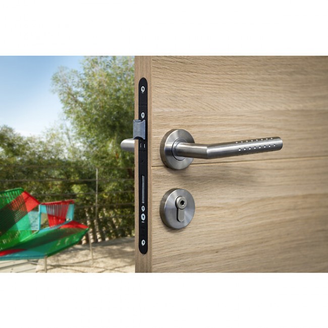 pm_11812_561_561629-t2gjv1fght-600.jpg FTH THIRARD