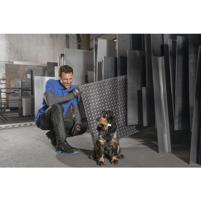 16458068_2160x2160.jpg UVEX