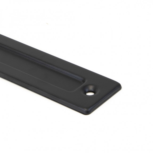 FM6994BI52970_9296754_SZ6.jpg EMUCA