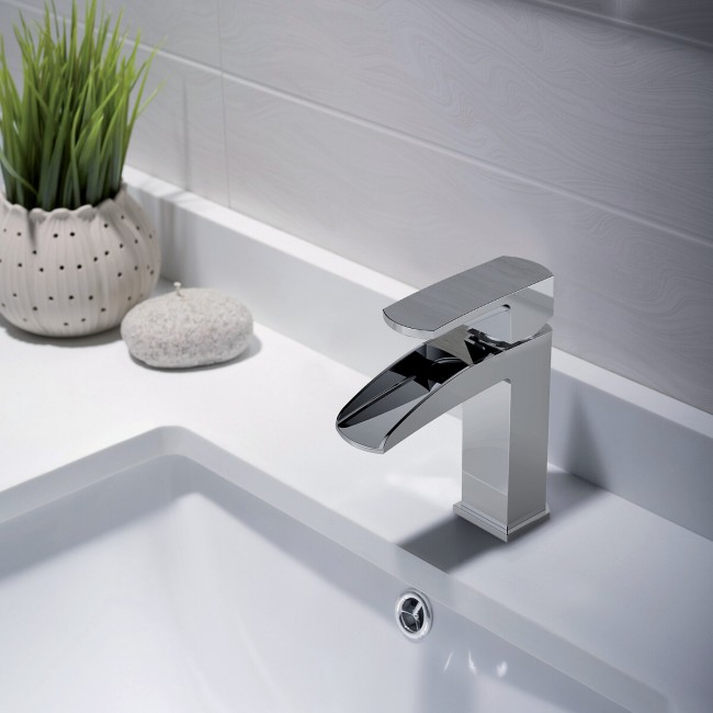 pm_11812_236_236032-t57jdh3my3-whr.jpg PAINI