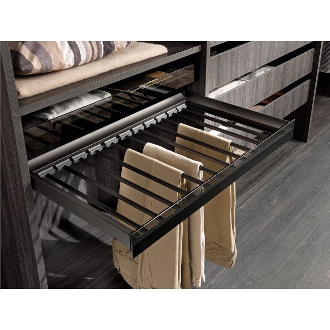 porte pantalons.jpg SALICE