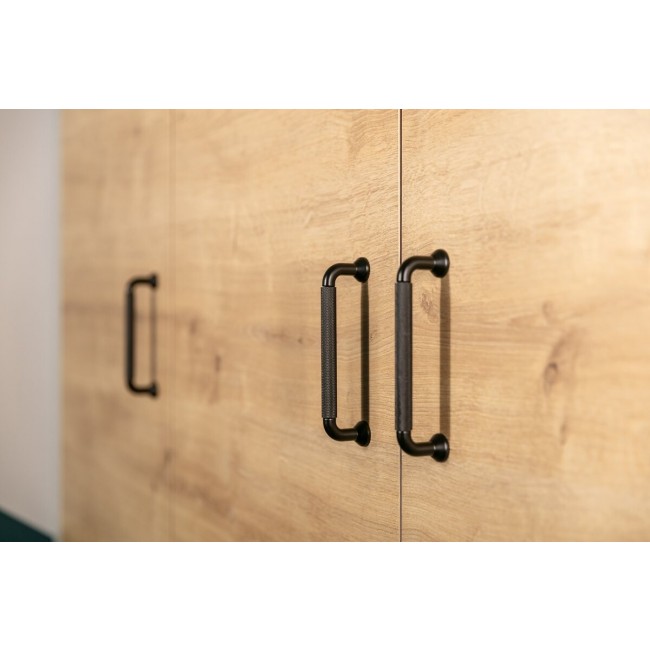 pm_11812_585_585187-tq6s93ci05-whr.jpg SYNERCIA