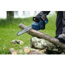 gke_18v-40_application_outdoor_log_ground_close_up_00180_t8_HH.jpg BOSCH