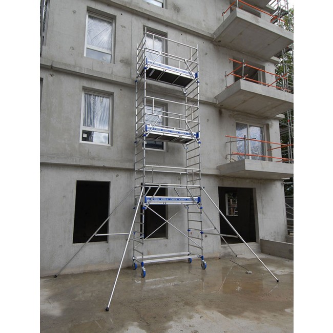 echafaudage-roulant-totem-chantier-180.jpg TUBESCA