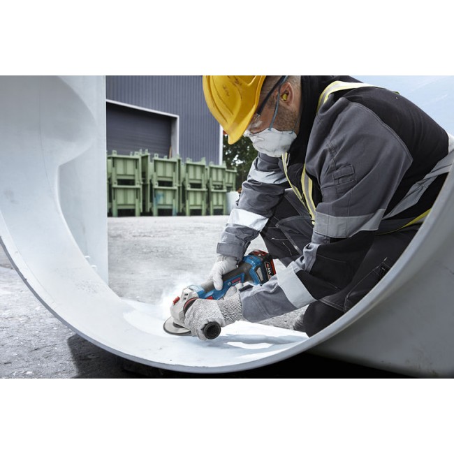 476686GWS_18V-11_S_applicationimage_Close-up_02 (2).jpg BOSCH