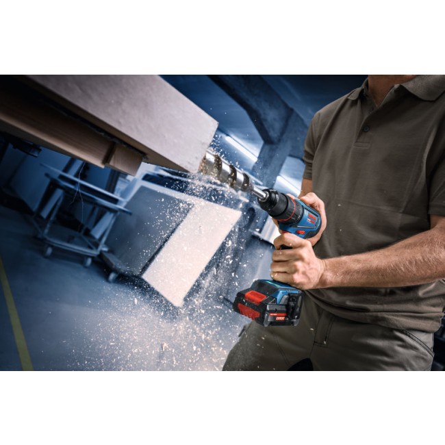 EXSR18V-90FC_Application_Drill_Wood_4068_Bluelook.jpg BOSCH