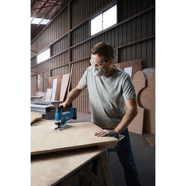 GST_185-LI_APP_02_T5.jpg BOSCH