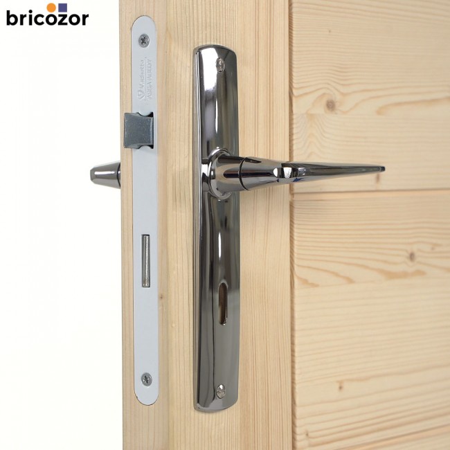 67_2023_06_14_VACHETTE_RIV_BLOC_ZAMAK_CHROME_113329_00001_bricozor.jpg VACHETTE