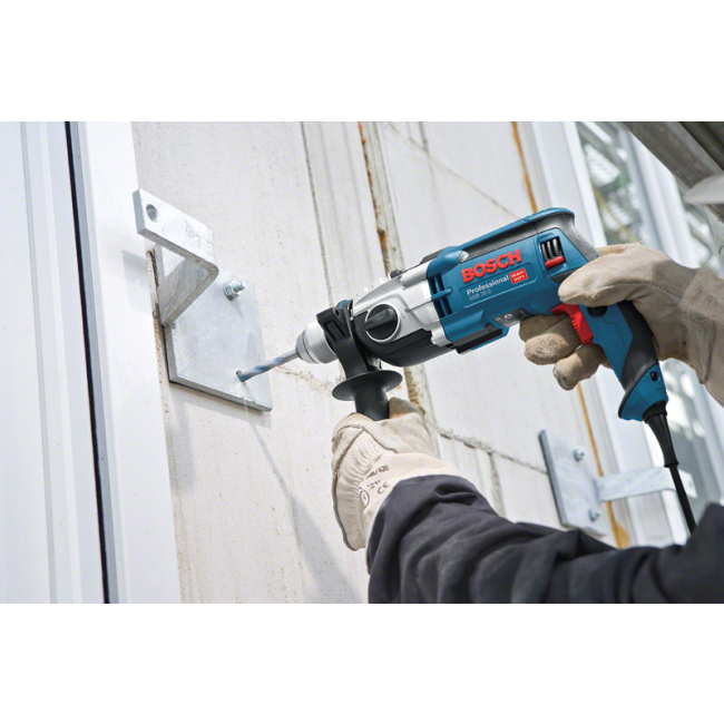bosch-perceuse-percussion-GSB-20-2-use.png BOSCH