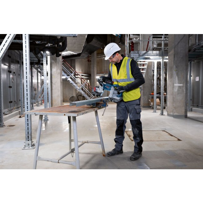 GCB_18V_127_Application_Cable_Tray_Full_02_T3 (1).jpg BOSCH