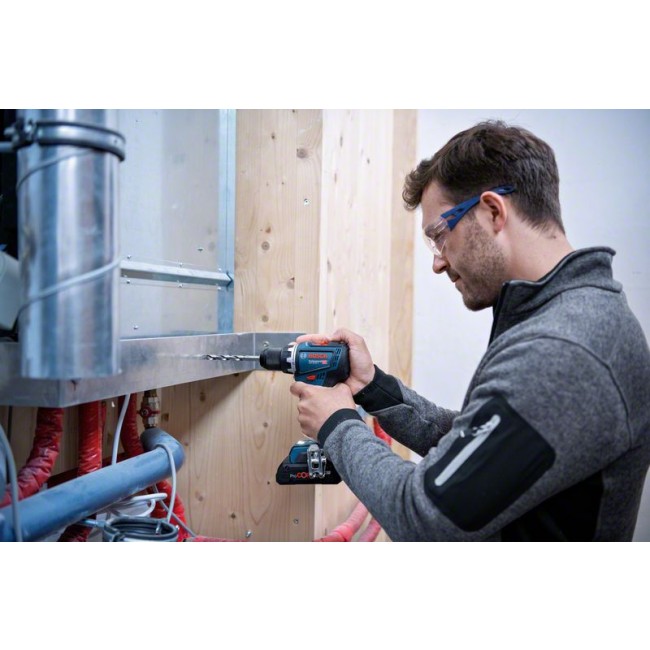 GSR_18V-90_C_application_Metall_drilling15 (6).jpg BOSCH