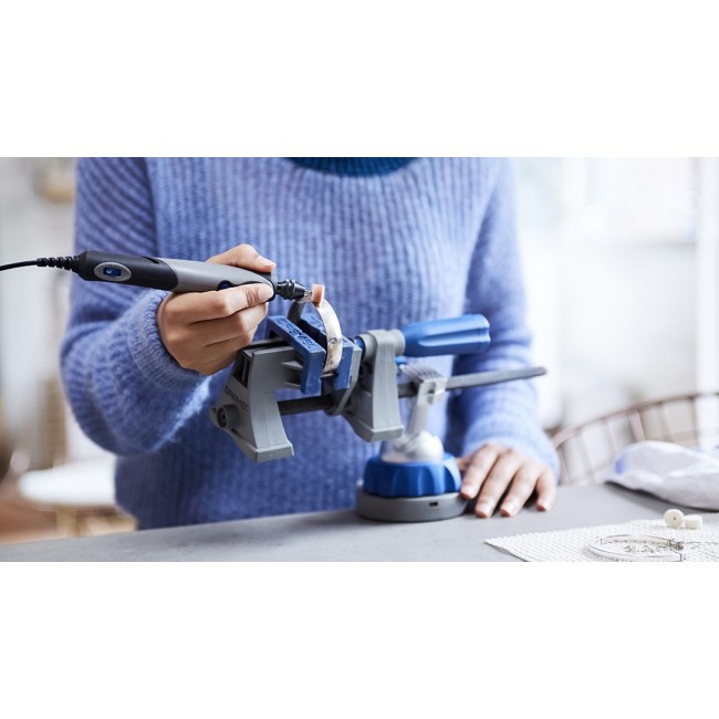 dremel-2500-polishing-metal-jewellery.jpeg DREMEL