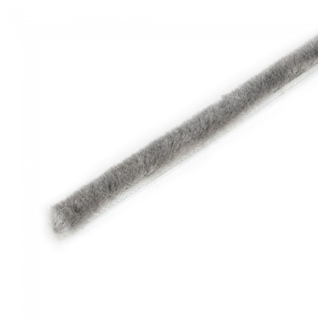 Joint brosse adhésif gris hauteur 24 mm, longueur 5,5 m, largeur 4,8 mm
