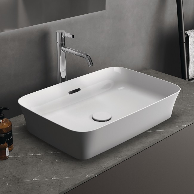 398956-hq2g6w5k4h-whr.jpg IDEAL STANDARD