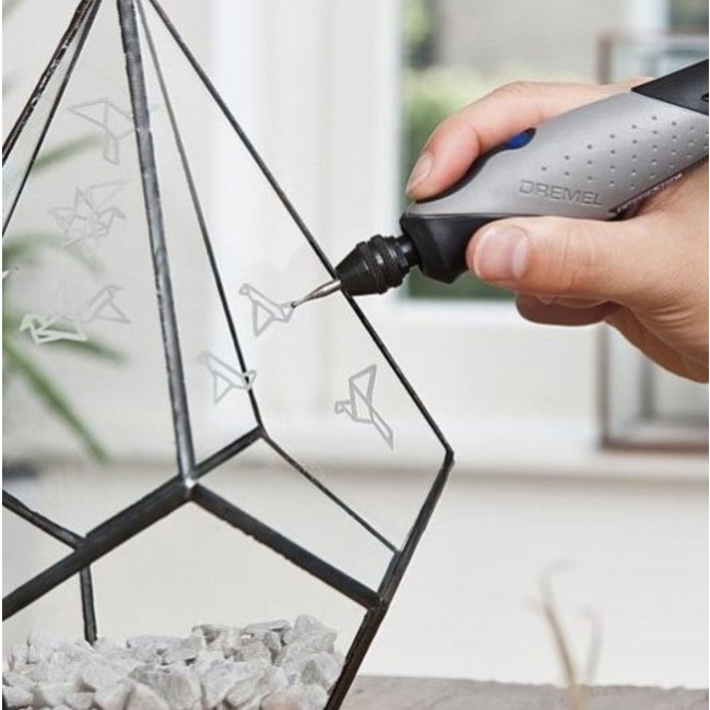 Dremel 2050 Stylo+ multifonction et 15 accessoires - F0132050SM utilisation 5..jpeg DREMEL