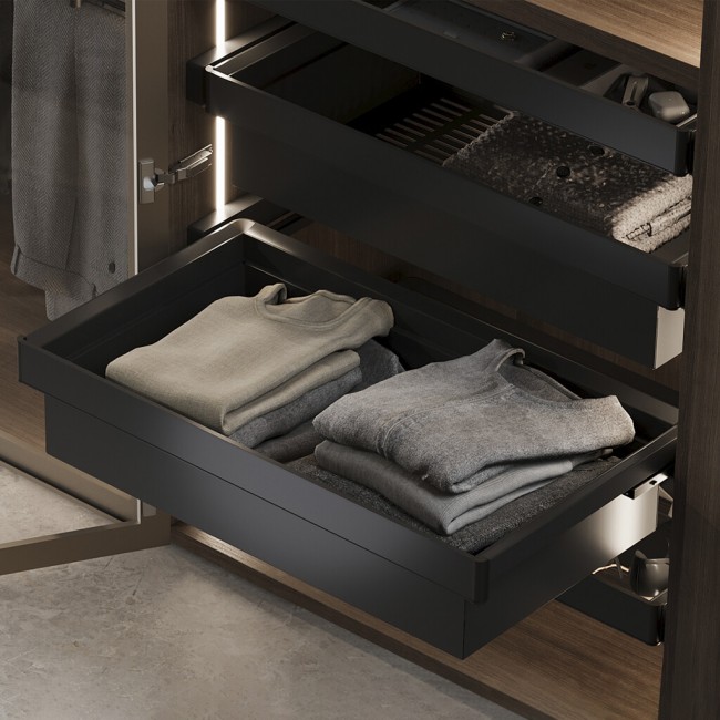 FM8327BI62181_7133352_SZ6.jpg EMUCA