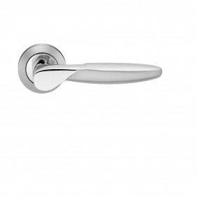 Poignées de porte sur rosaces rondes série R 42 Orlando -chromé satiné KARCHER DESIGN