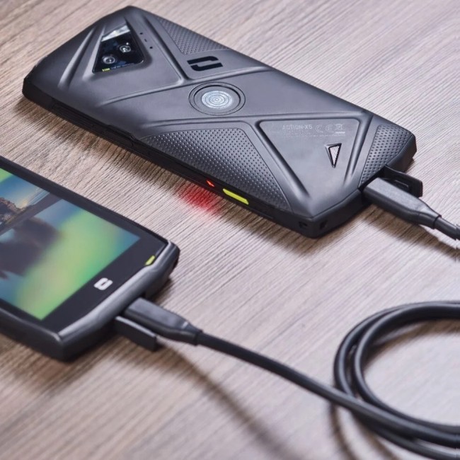 CABLE_USB-C_USB-C_Visuel3.jpg CROSSCALL