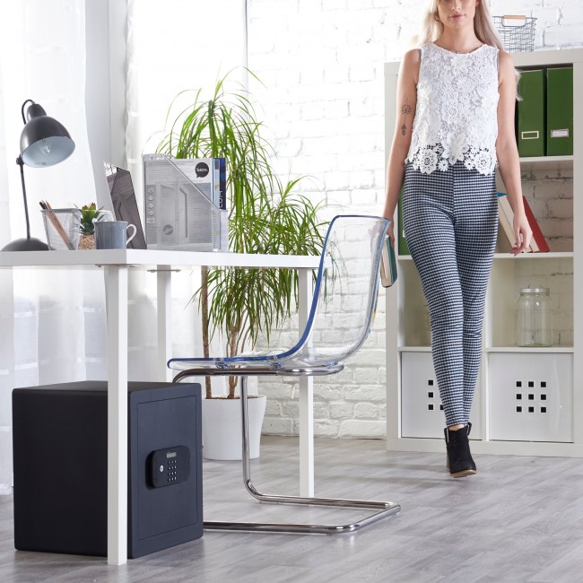 Coffre_YSEB_sc_1_bricozor_yale.jpg YALE