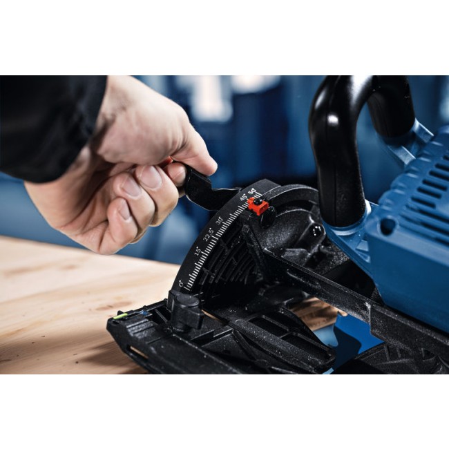 EXKS18V-68GX_Application_Close_0590_Bluelook.jpg BOSCH