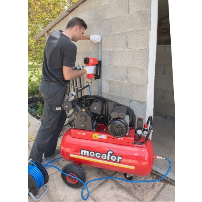 Compresseur lubrifié bibylindre V fonte 100L - 3HP 9 bar-5.jpeg MECAFER