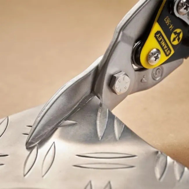 Cisaille universelle aviation - longueur 250mm 3.jpeg STANLEY