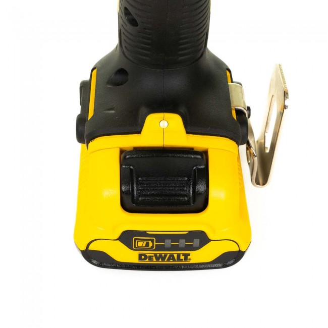 8_A1_640537_BZ_6553.jpg DEWALT