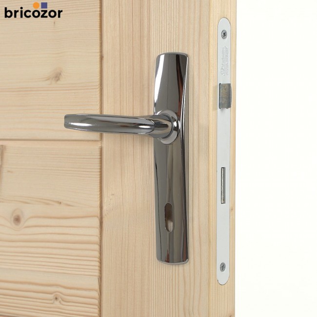 2023_05_31_VACHETTE_RIV_ANGERS_CHROME_16_00003_BRICOZOR.jpg VACHETTE