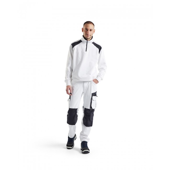 335311581098_FRONT.jpg BLAKLADER