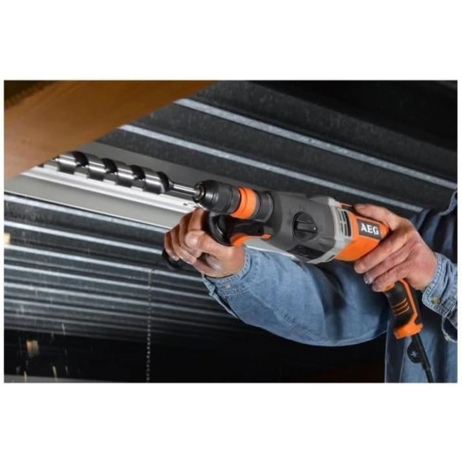 KH 28 Super XE_1.jpg AEG Powertools