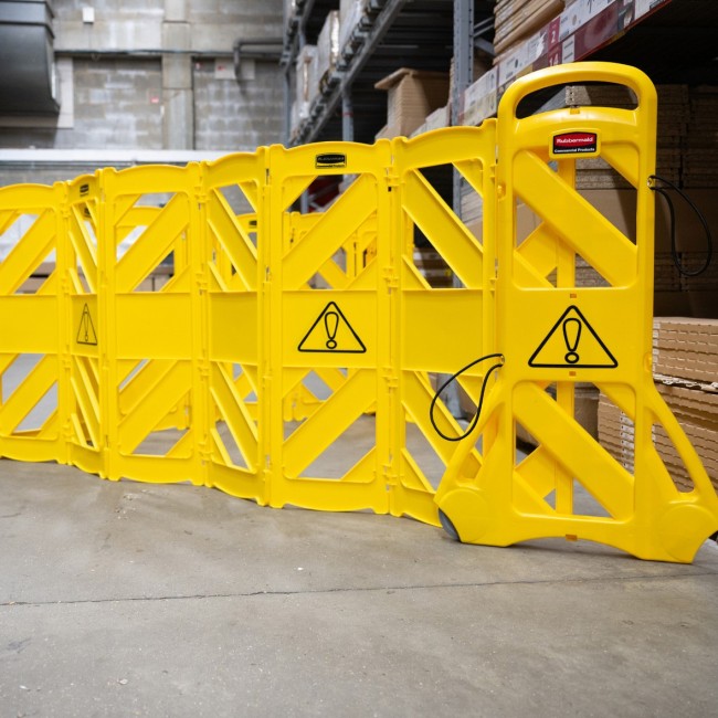 0086876166729-2.jpg RUBBERMAID