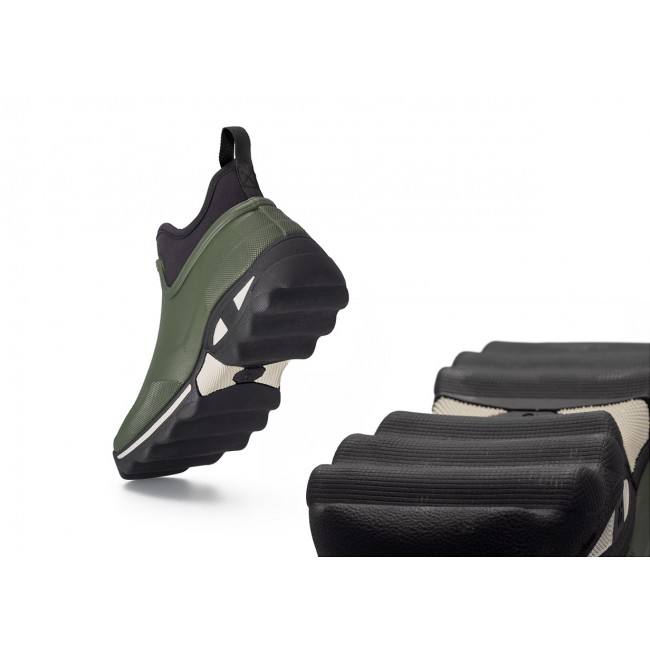 CLEANLADYKAKI-KAKI-SECONDARY-4-BOTTILLON-JARDIN.jpg ROUCHETTE