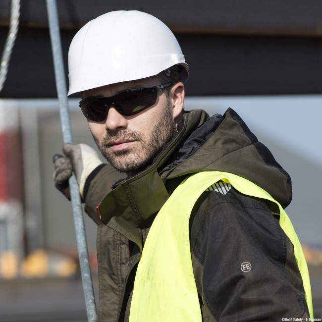 PSSSILI-415-02.jpg BOLLÉ