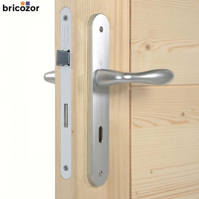 62_2023_06_08_HOPPE_NEW_YORK_ALUMINIUM_ARGENT_374745_00001.jpg HOPPE