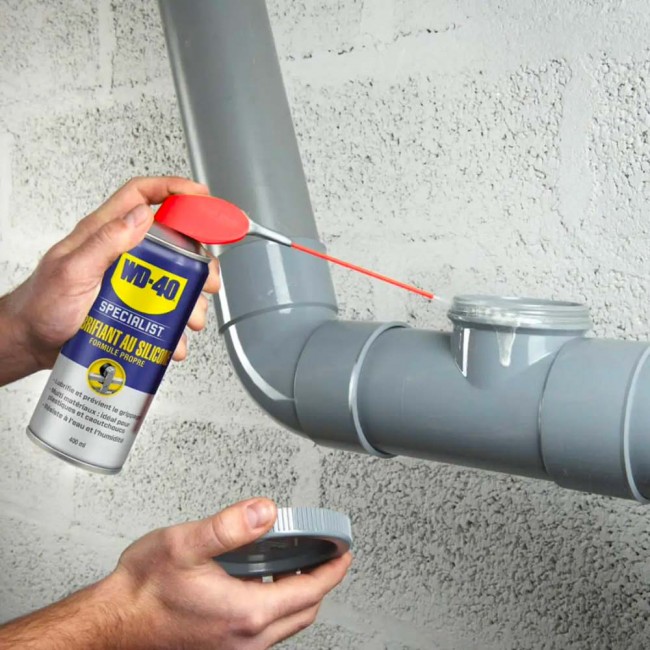 WD-40-spray-fin.jpg WD40