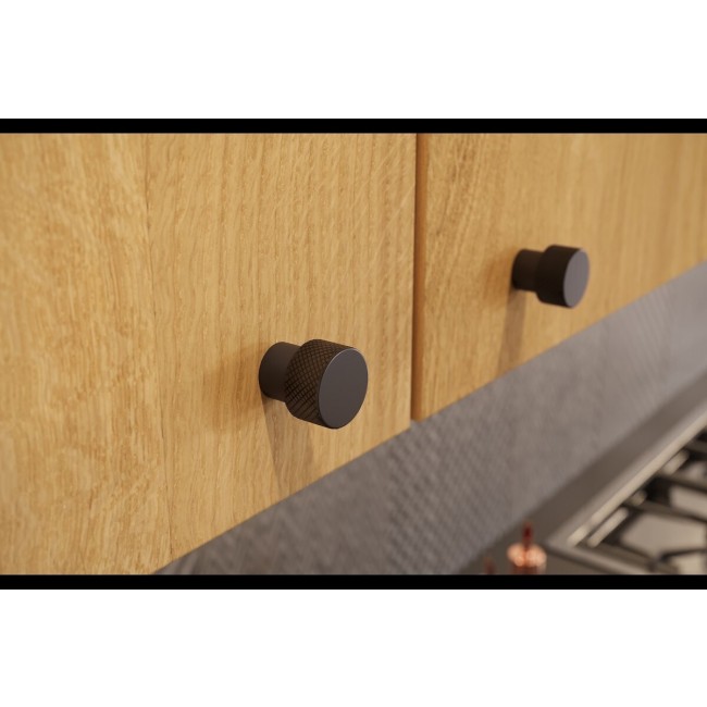 pm_11812_585_585202-p852gc2r6h-whr.jpg SYNERCIA