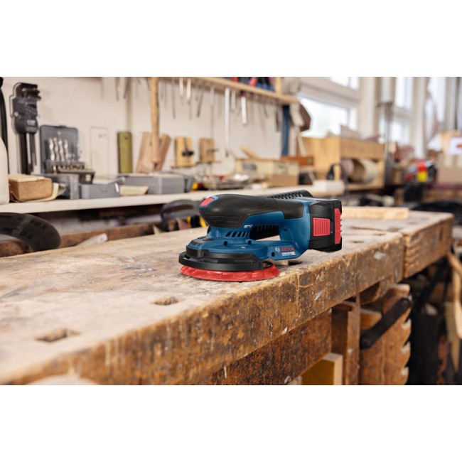 GEX_18V-150-3_Application_Packshot_22994 (3).jpg BOSCH