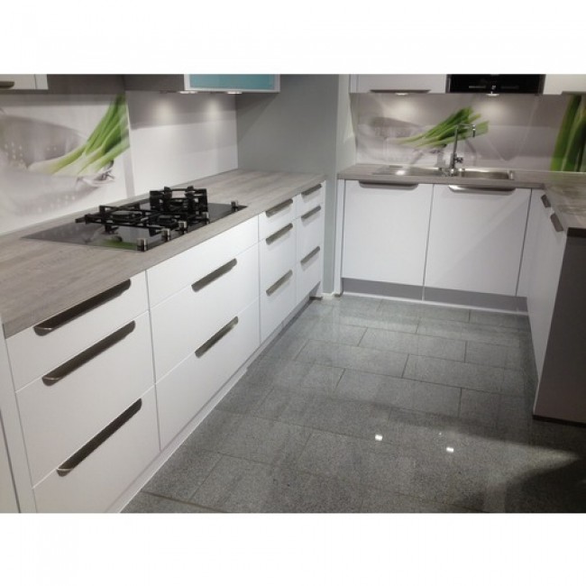 I663446_3.jpg METAKOR