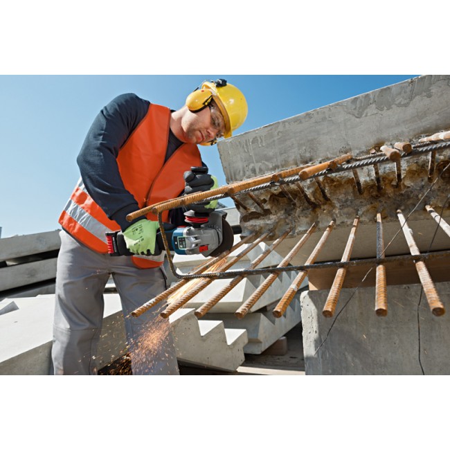 A_A_GWS18V-125SC_6_3Ah_Trennen_156 (11).jpg BOSCH