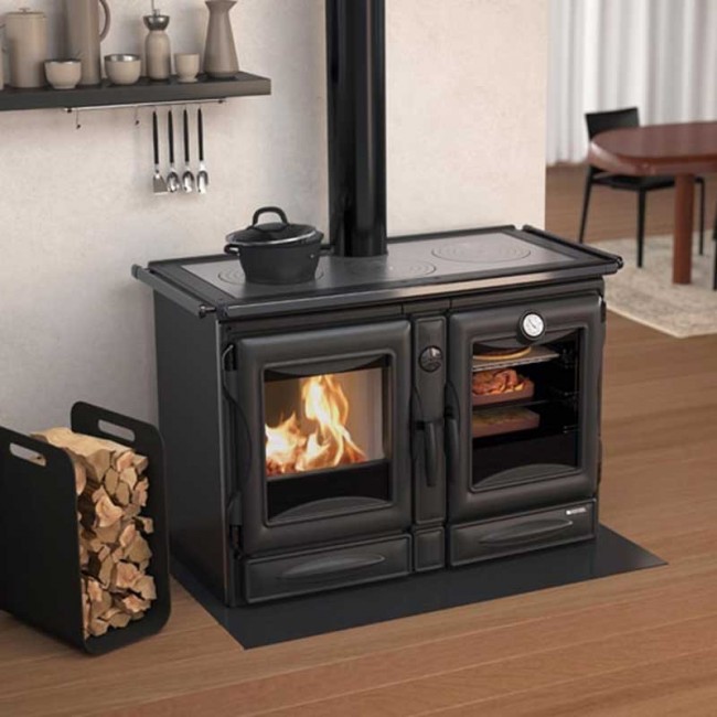 cuisiniere-bois-alaska-ambiance-la-nordica-bricozor.jpeg LA NORDICA EXTRAFLAME