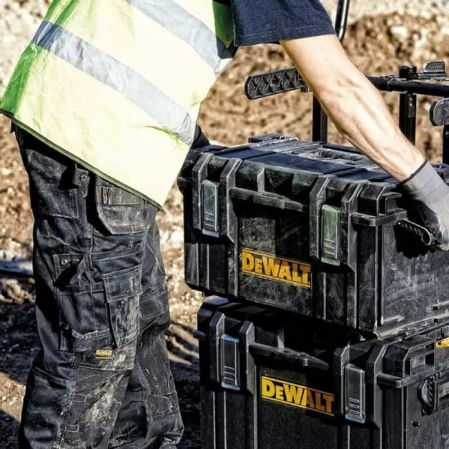 chariot-a-roulettes-toughsystem-dewalt-1-70-324 (1).jpg DEWALT