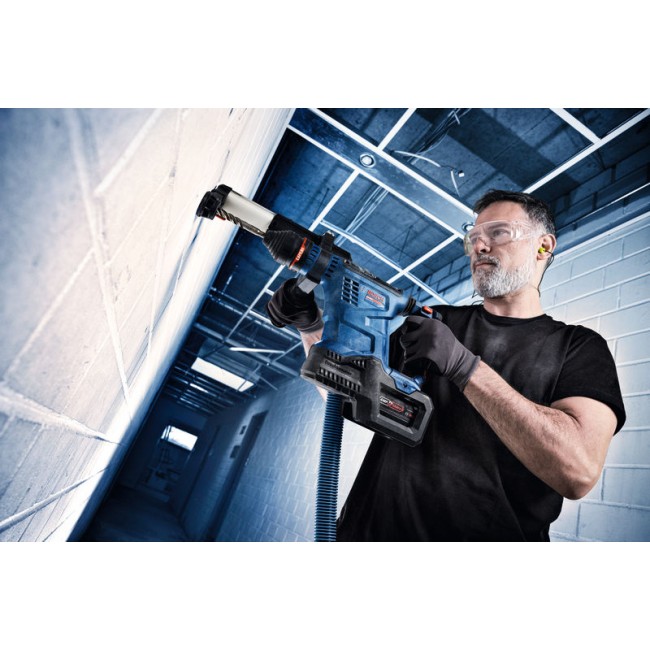 EXBH18V-32F_Application_Drilling_Medium_51168_T1_Bluelook.jpg BOSCH