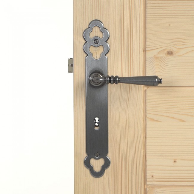 97_2023_06_19_BOUVET_LANGUEDOC_FER_PATINE_CEMENTE_112986_00000_BRICOZOR.jpg BOUVET