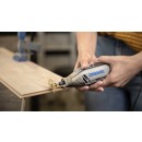 dremel-4250-sc544-multi-tool-hero-cutting-laminate (7).jpeg 