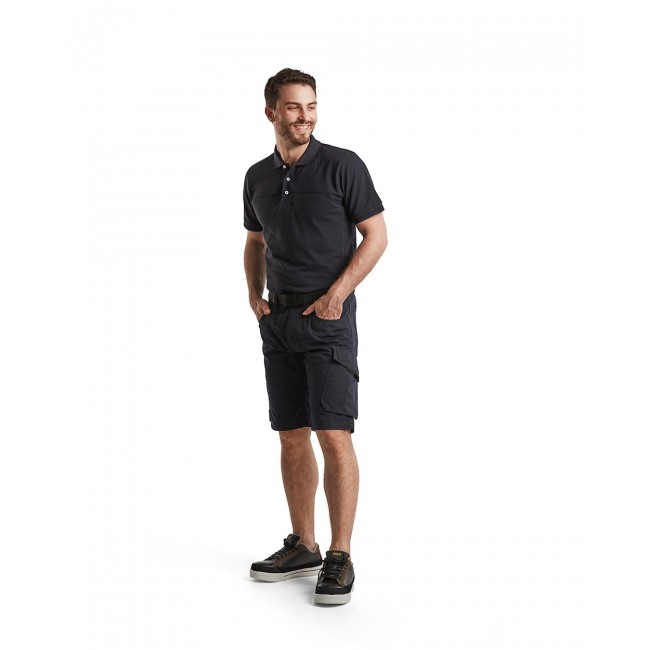 338910508699_FRONT.jpg BLAKLADER