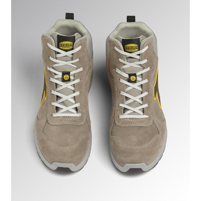 pm_11812_714_714795-4sy9avsu7q-whr.jpg Diadora Utility